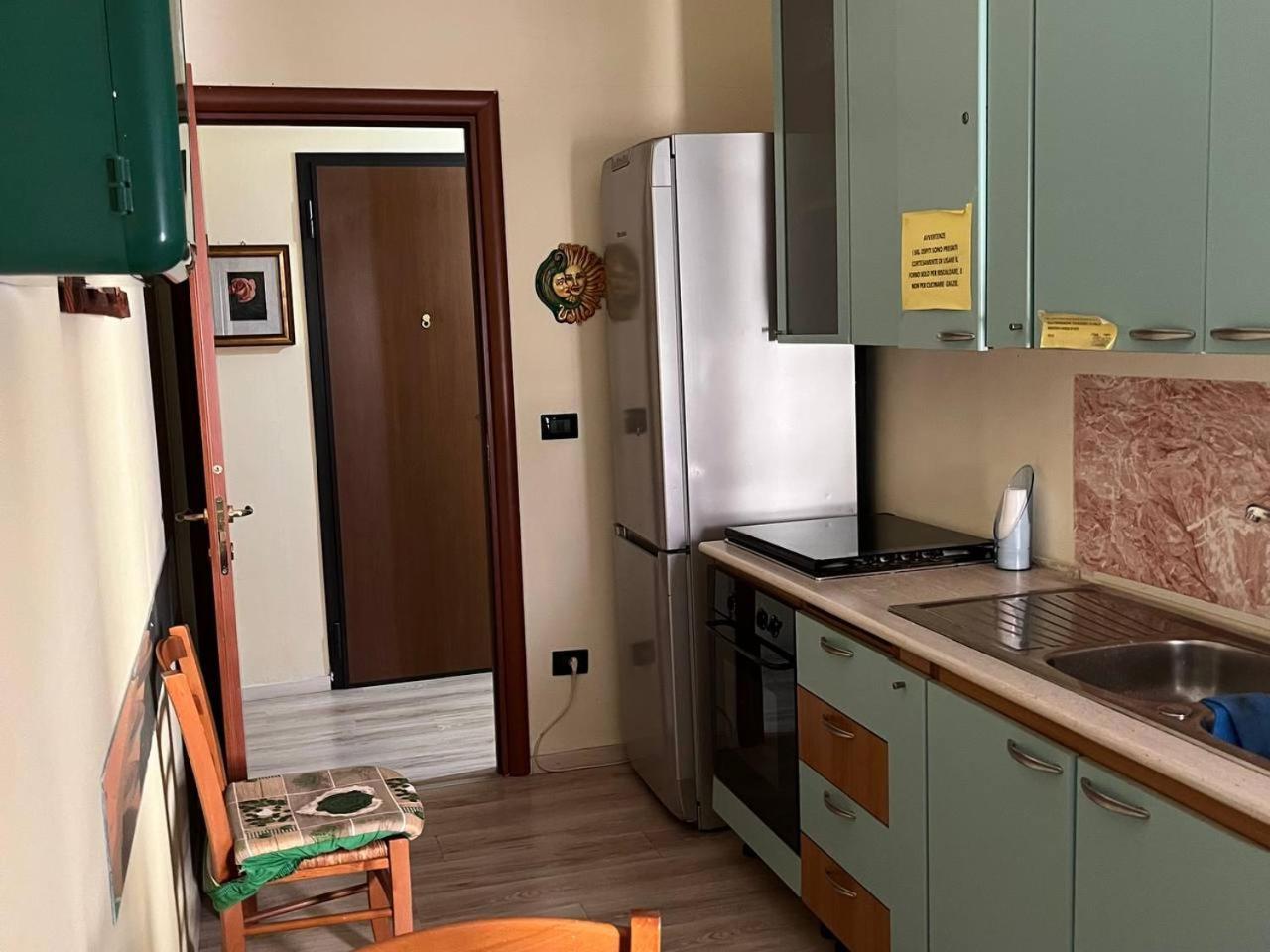 Il Petalo Di Cristallo Crotone Exterior photo